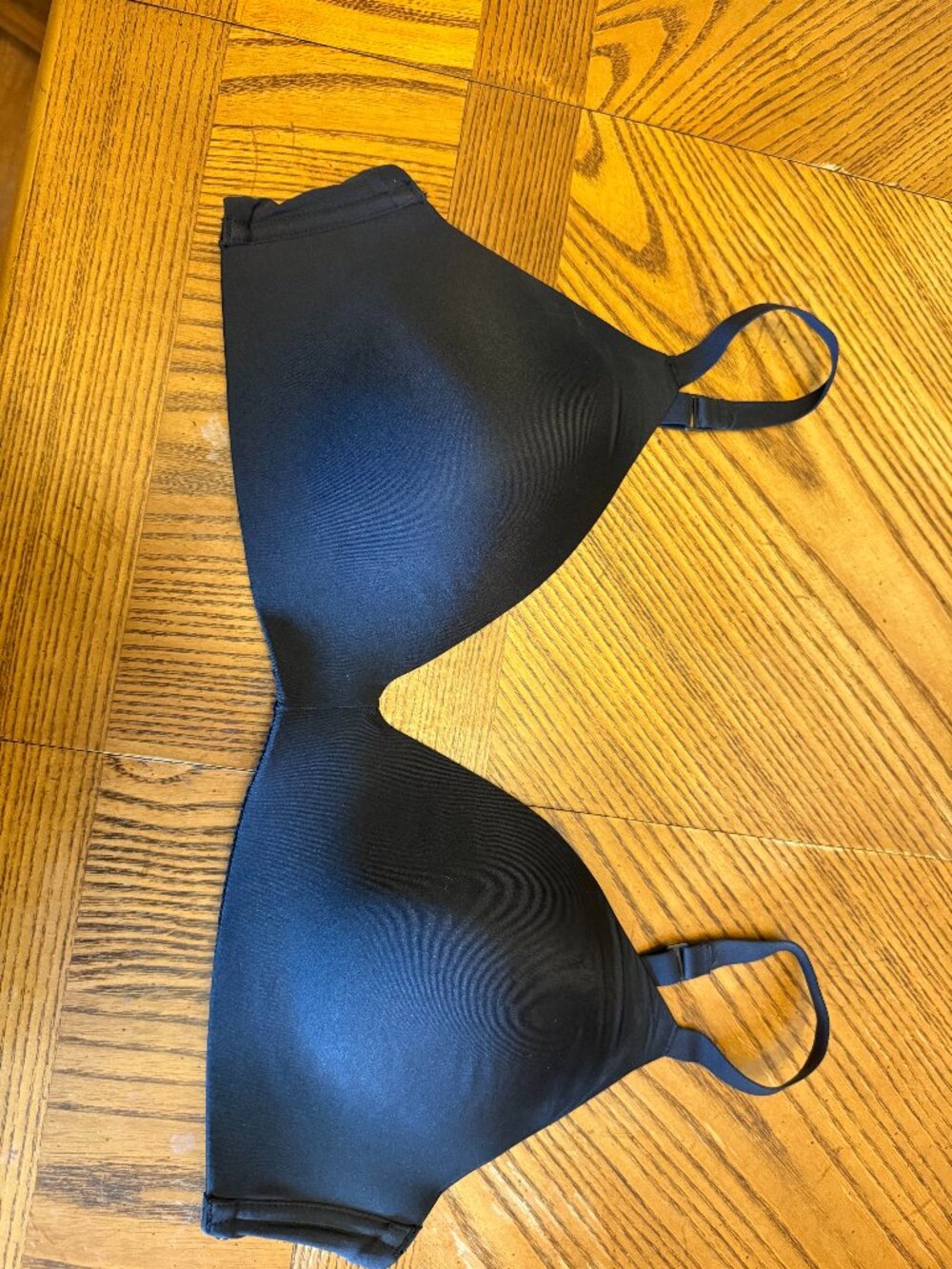 SKIMS Wireless Form T-Shirt Demi Bra Onyx Black Size 34DD